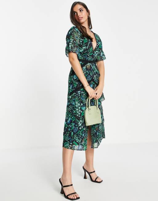 Hope & Ivy contrast lace midi tea dress in blue and green floral | ASOS