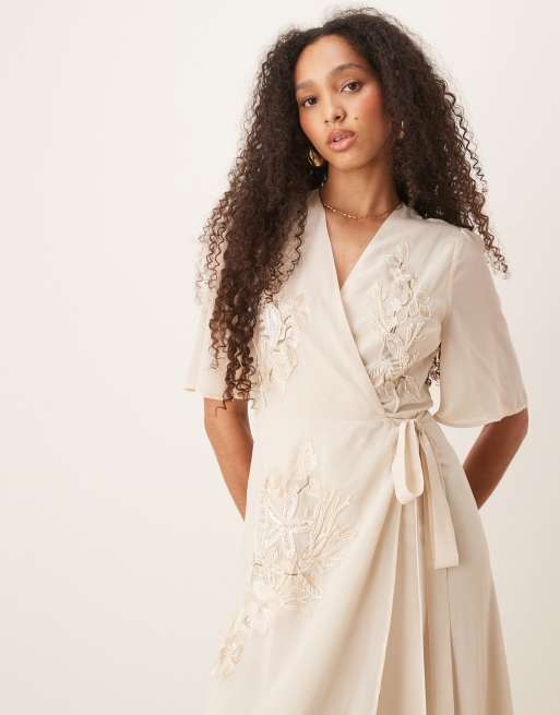 ivory dress maxi Ivory Flutter Sleeve Tiered Maxi Dress M main image 0
