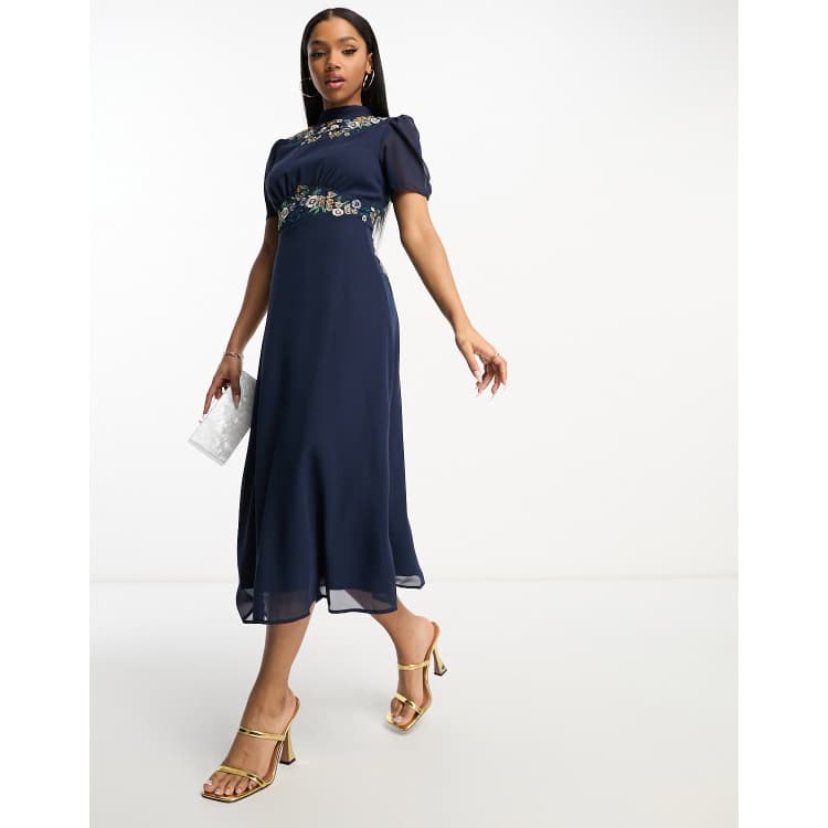 Hope & Ivy embroidered open back midi dress in navy