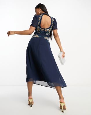 Hope & Ivy embroidered open back midi dress in navy