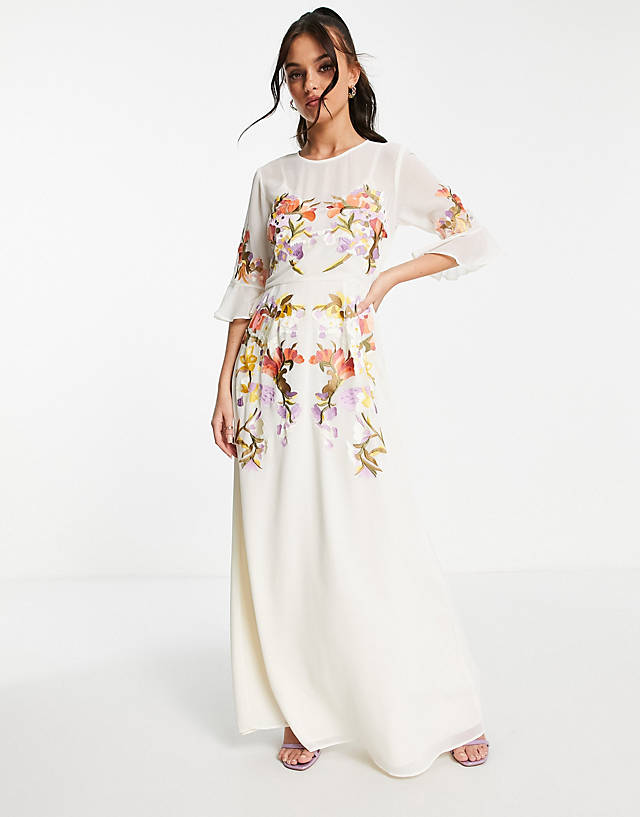 Hope & Ivy - fluted sleeve embroidered maxi dress in ivory