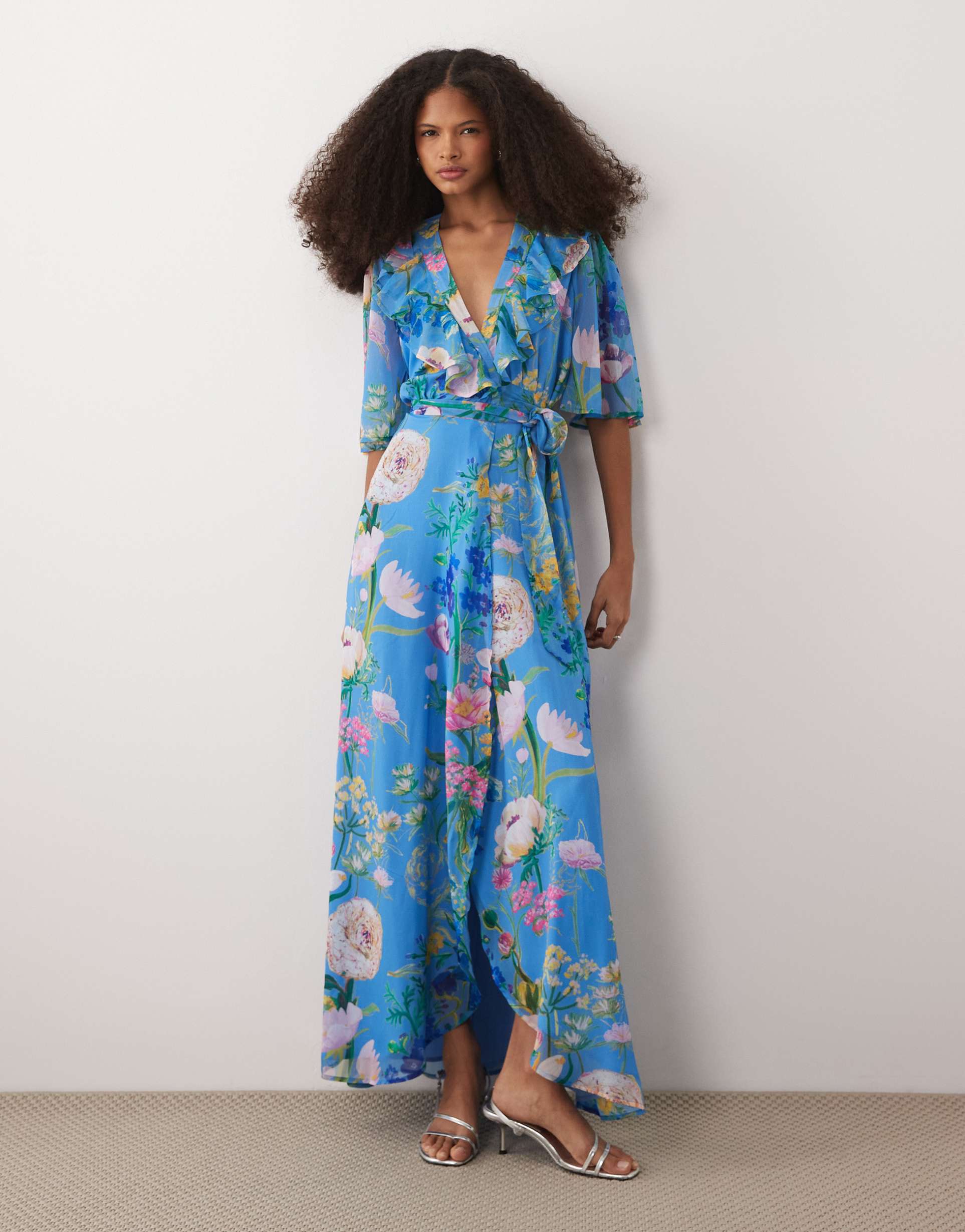 hope & ivy flutter sleeve maxi wrap dress with tie waist in blue floral