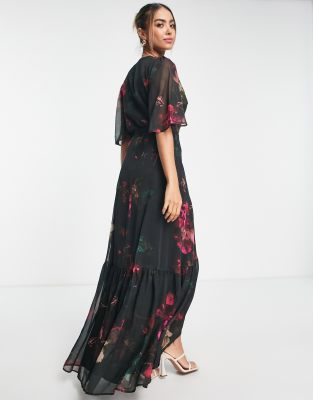 Hope & Ivy flutter sleeve wrap maxi dress in black and pink floral