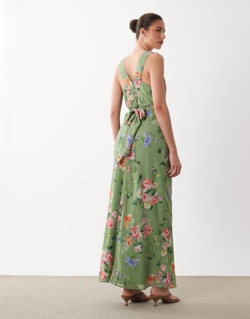 Hope & Ivy - Grøn maxikjole med blomsterprint og V-hals samt knapper og bindebånd i taljen, 4 af 4
