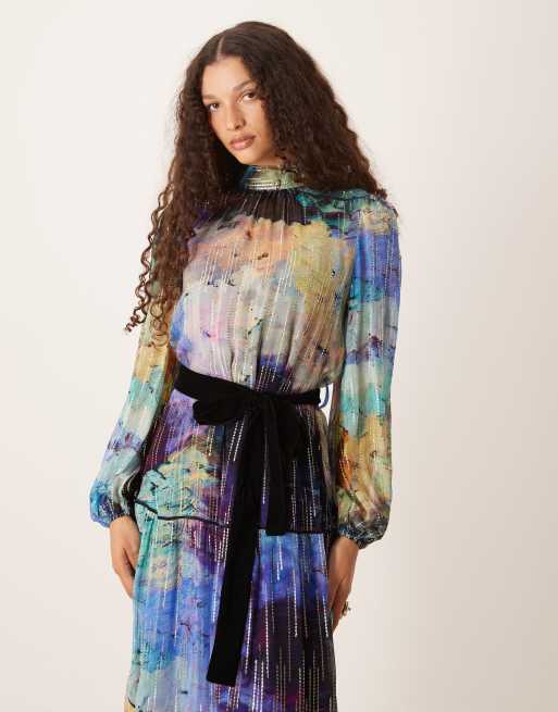 Hope & Ivy high neck maxi dress with tie waist in blue print, 2 of 4