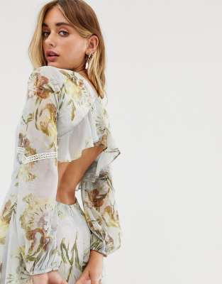 hope & ivy high neck midi dress with open back in blue floral