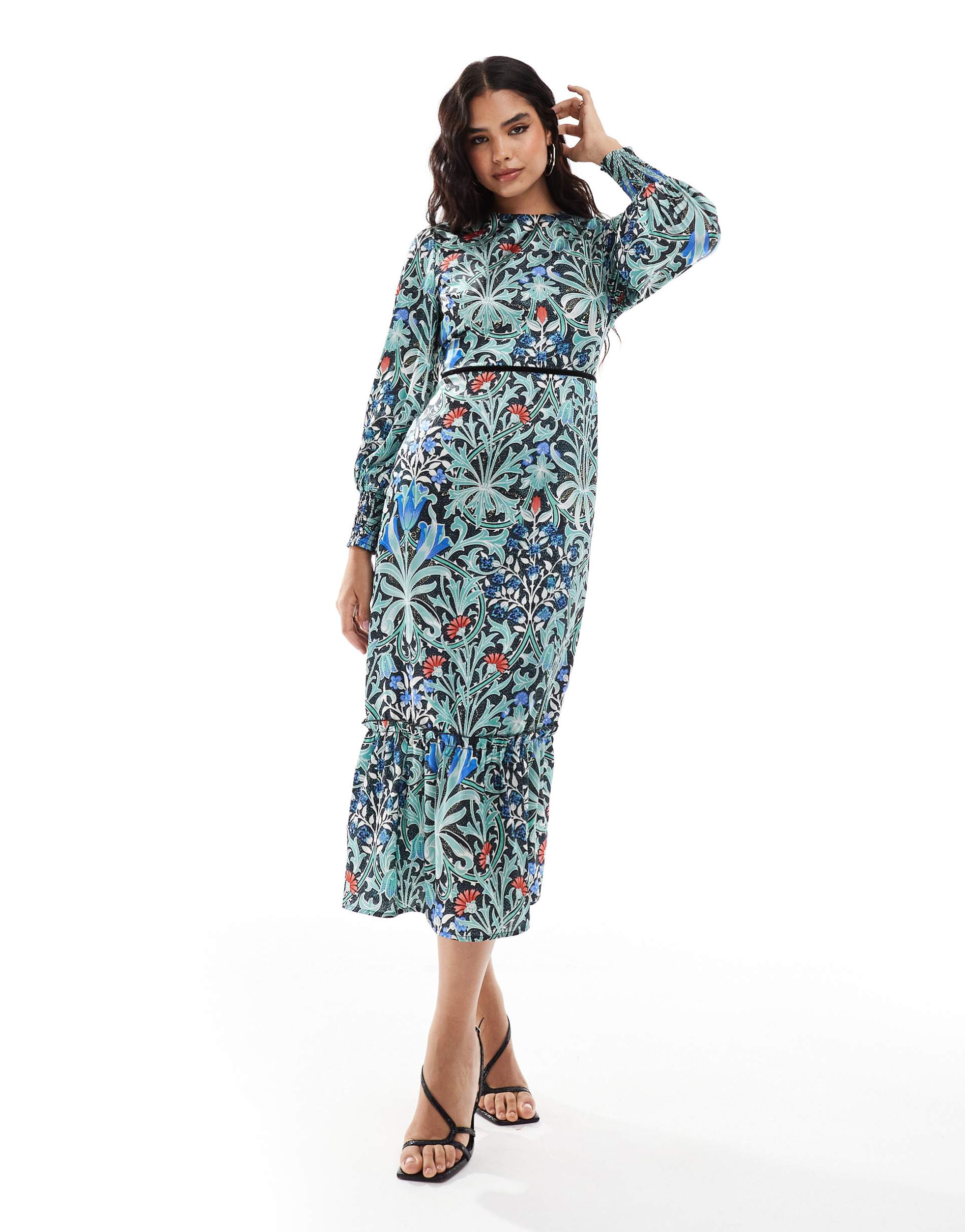 hope & ivy in collaboration with the william morris society bow back midi dress in dark floral