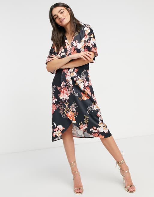 Hope and ivy navy floral dress hotsell