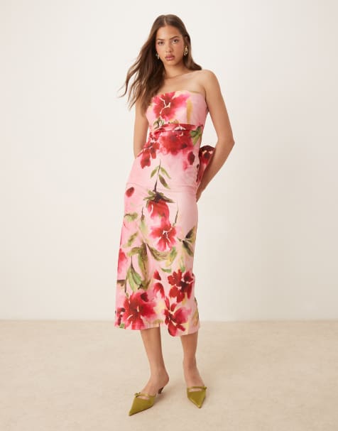 Hope & Ivy - Lyserød pencil-midikjole med bandeau-snit og sløjfe på ryggen i blomstermønster - view 1