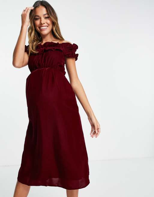 Hope & Ivy Maternity Bardot velvet midi dress in burgundy | ASOS