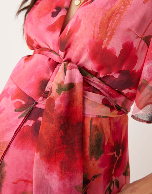 Hope & Ivy Maternity flutter sleeve maxi wrap dress in pink floral, 4 of 4