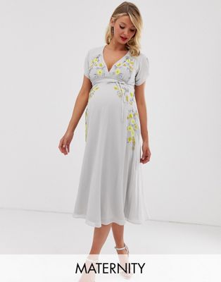 hope and ivy embroidered button front midi dress