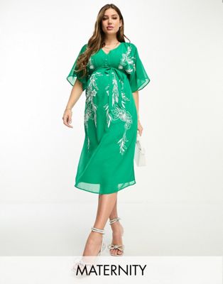 Hope & Ivy Maternity Plunge Front Embroidered Midi Dress In Green