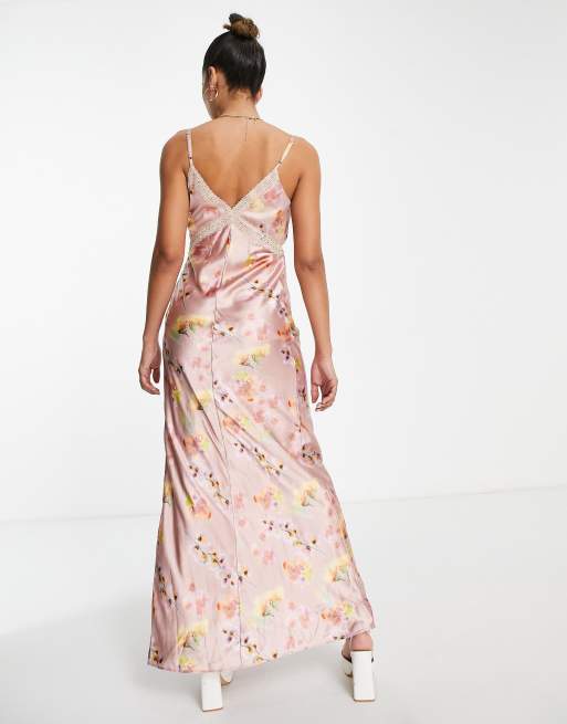 Hope & Ivy Maternity - Robe longue à fleurs en satin avec empiècements en dentelle - Lilas, 4 de 4