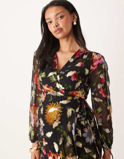 Hope & Ivy Maternity wrap front maxi dress in black floral with gold flecks, 3 of 4