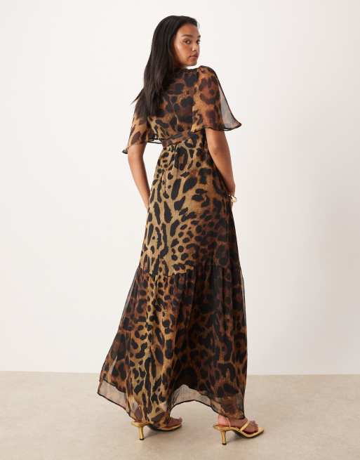 Hope & Ivy Maternity wrap front maxi dress in brown leopard print | ASOS