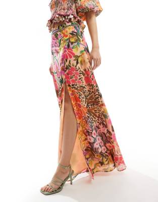 Hope & Ivy Hope & Ivy maxi skirt with thigh split in floral co-ord-Multi