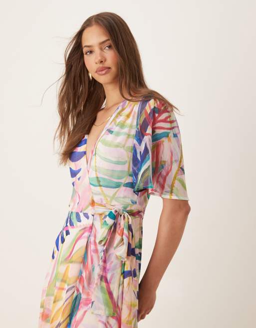 Hope & Ivy - Maxi wikkeljurk met fladdermouwen en overslag in multi zeeleven-print, 3 van 4