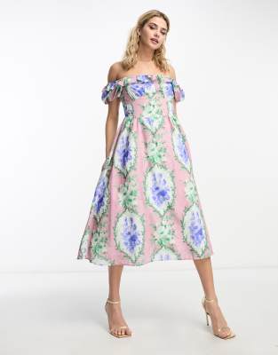 Hope & Ivy off shoulder midi dress in blue floral-Pink