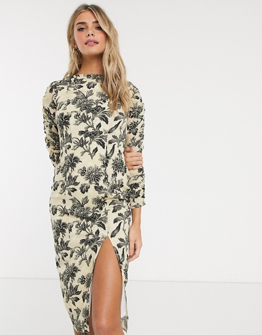 Hope & Ivy pencil dress in wallpaper floral