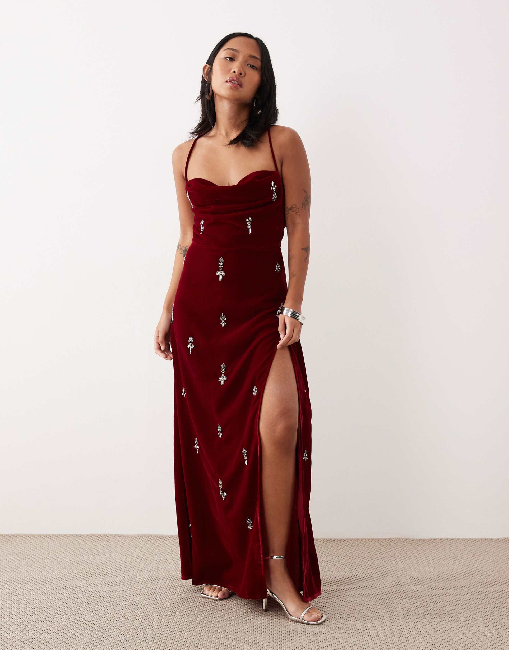 hope & ivy petite cowl neck embellished velvet maxi dress in burgundy