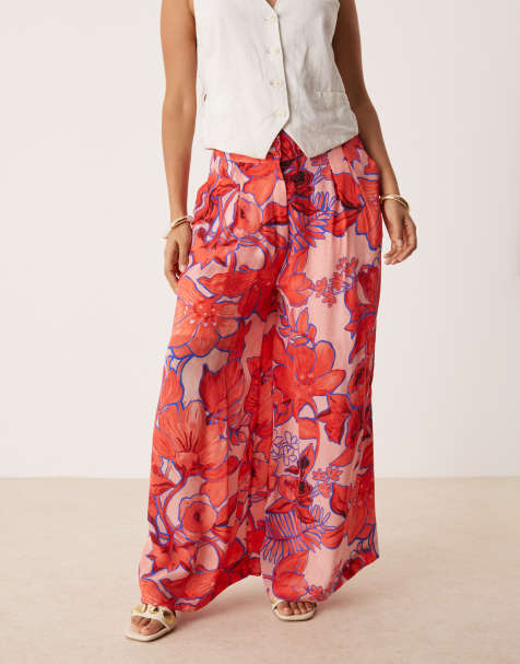 Hope & Ivy Petite high waisted palazzo trousers in coral print