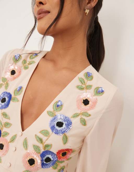 Hope & Ivy Petite long sleeve embellished maxi dress with bow back in cream