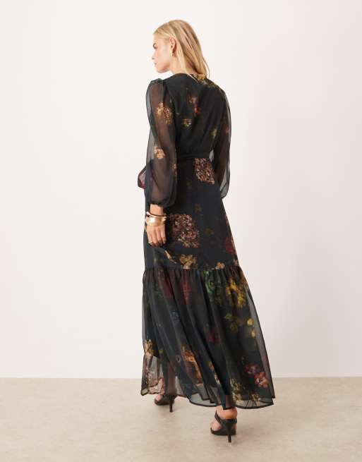 Hope & Ivy Petite – Maxikleid mit dunkelgrünem Blumenmuster und Wickeldesign vorne, 4 von 4
