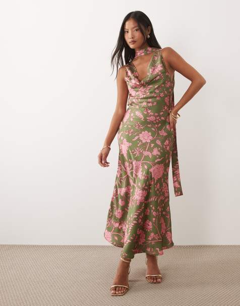 Hope & Ivy Petite satijnen midi-jurk met gedrapeerde hals en sjaaldetail in groene bloemenprint - view 1