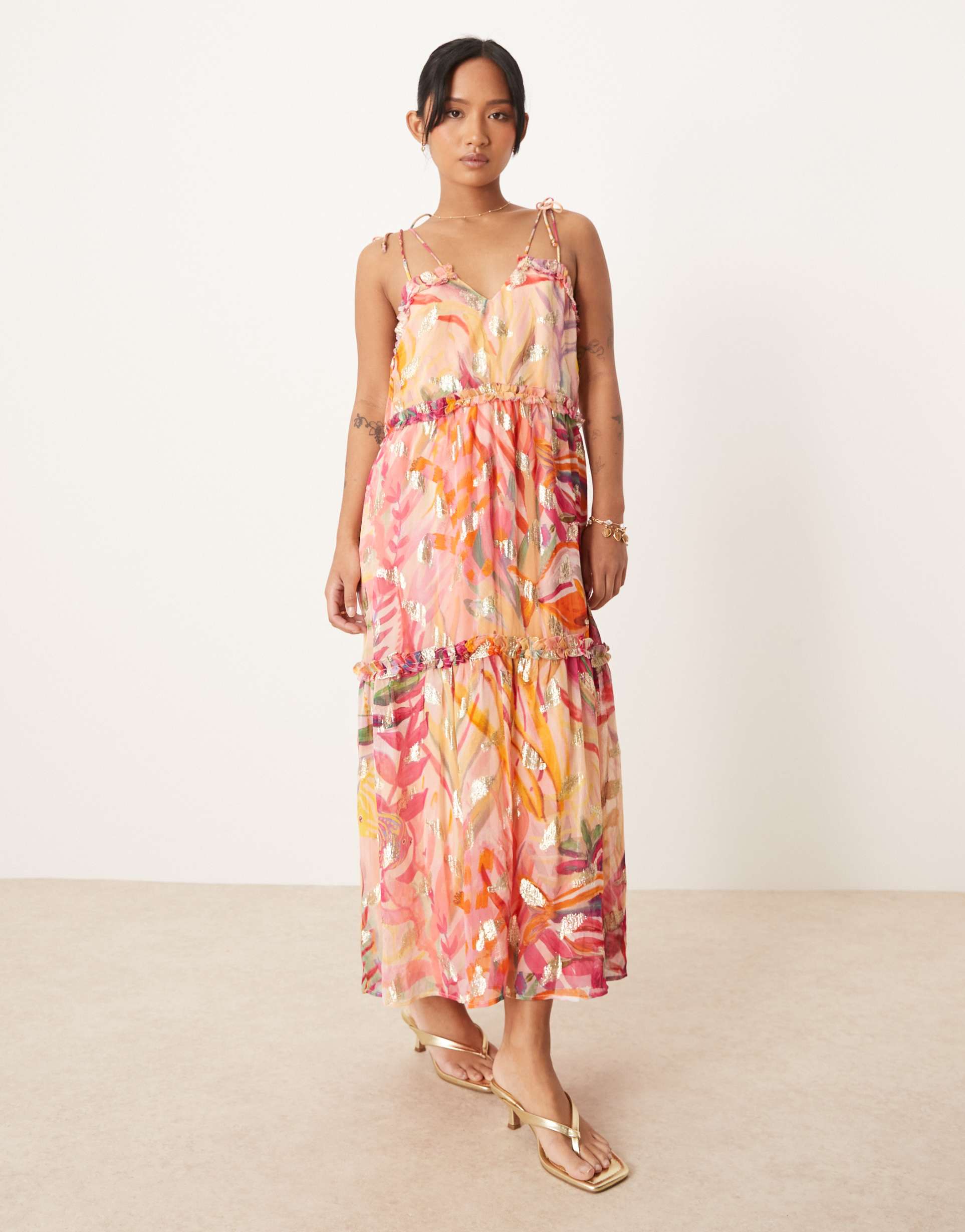 hope & ivy petite tiered midi dress with tie straps in coral with gold fleck