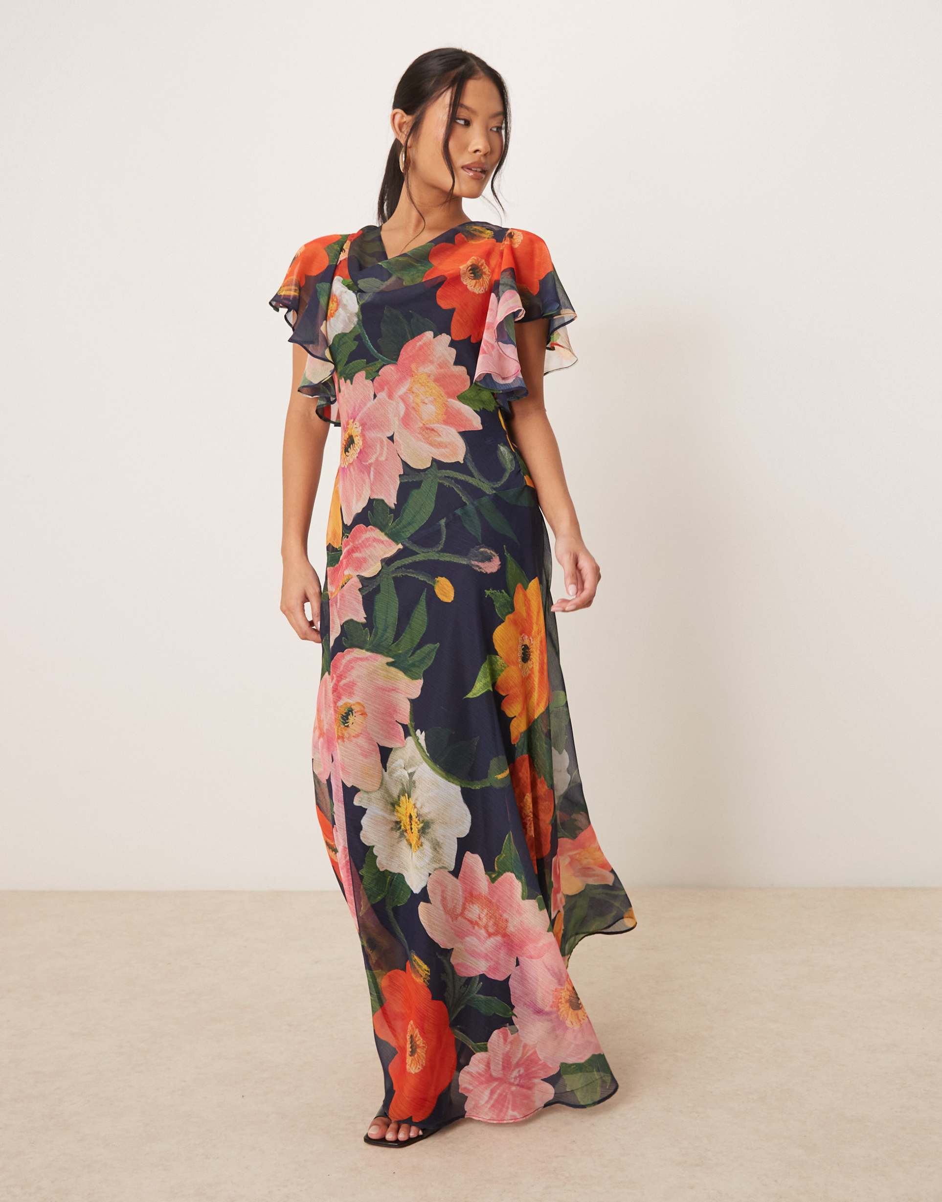 hope & ivy petite waterfall sleeve cowl neck maxi dress in navy floral