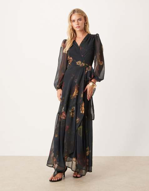 Hope & Ivy Petite wrap front maxi dress in dark green floral - view 1