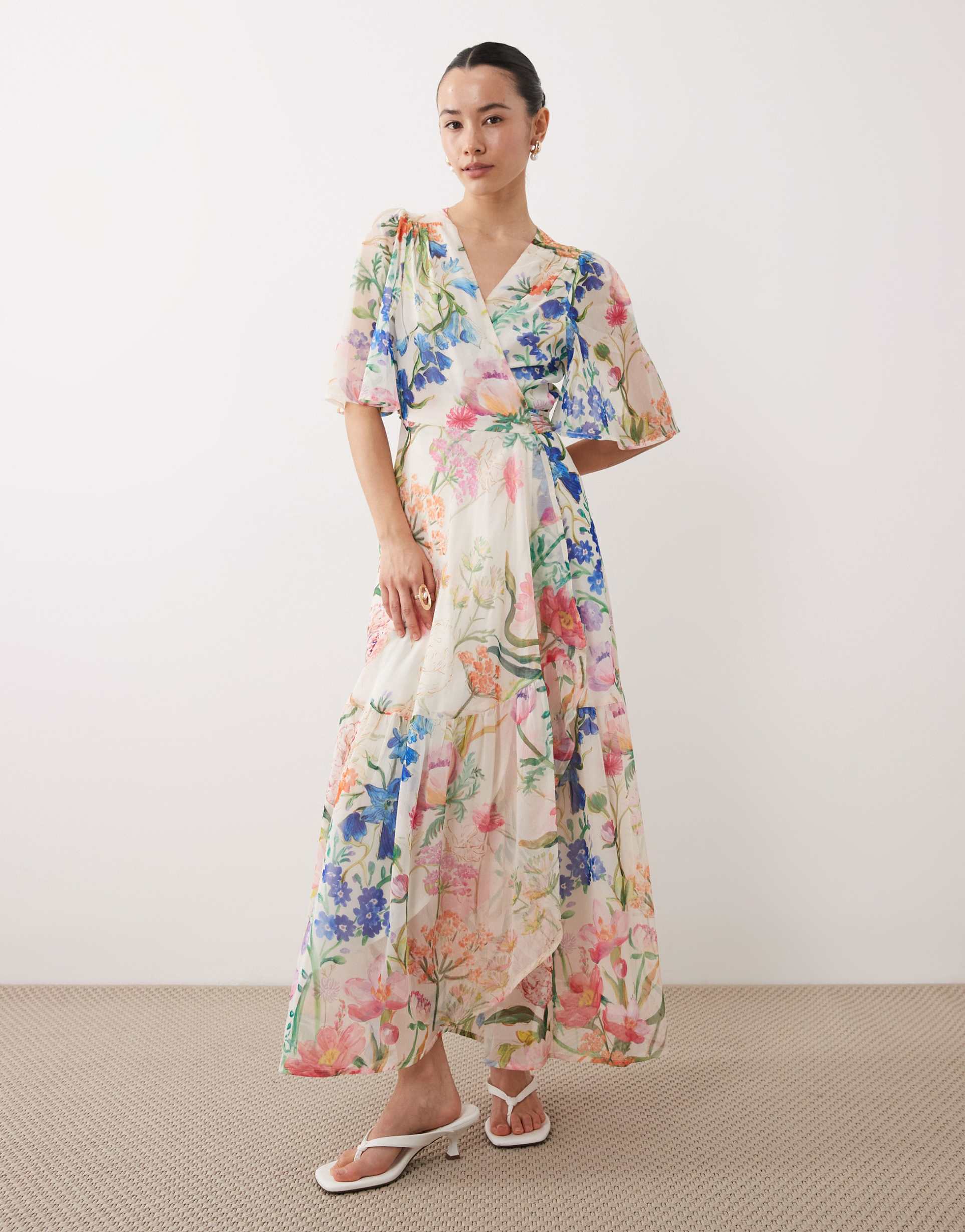 hope & ivy petite wrap tie detail maxi dress in white floral