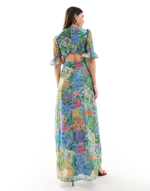 Hope & Ivy plunge maxi dress with fluted sleeves in blue floral, 3 of 4