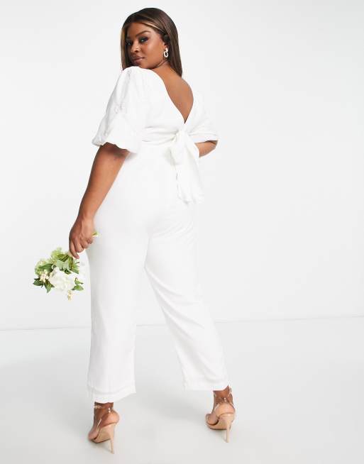 Hope & Ivy Plus – Bridal – Jumpsuit in Elfenbeinweiß mit Puffärmeln und Schleife hinten, 2 von 4
