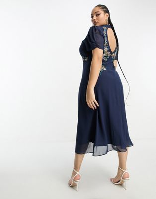 embroidered open back midi dress in navy