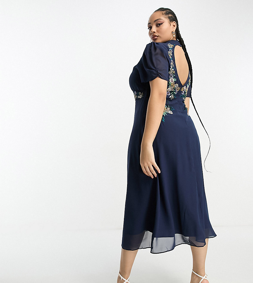 Hope & Ivy Plus embroidered open back midi dress in navy