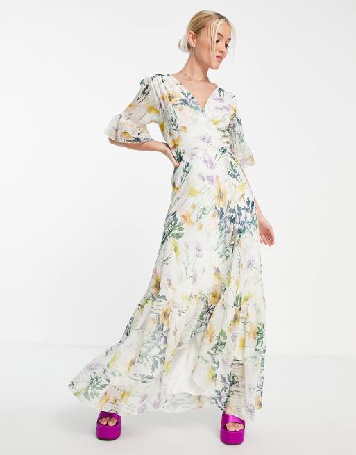 Hope & Ivy Plus – Flora – Jasnożółta sukienka maxi w kwiaty 