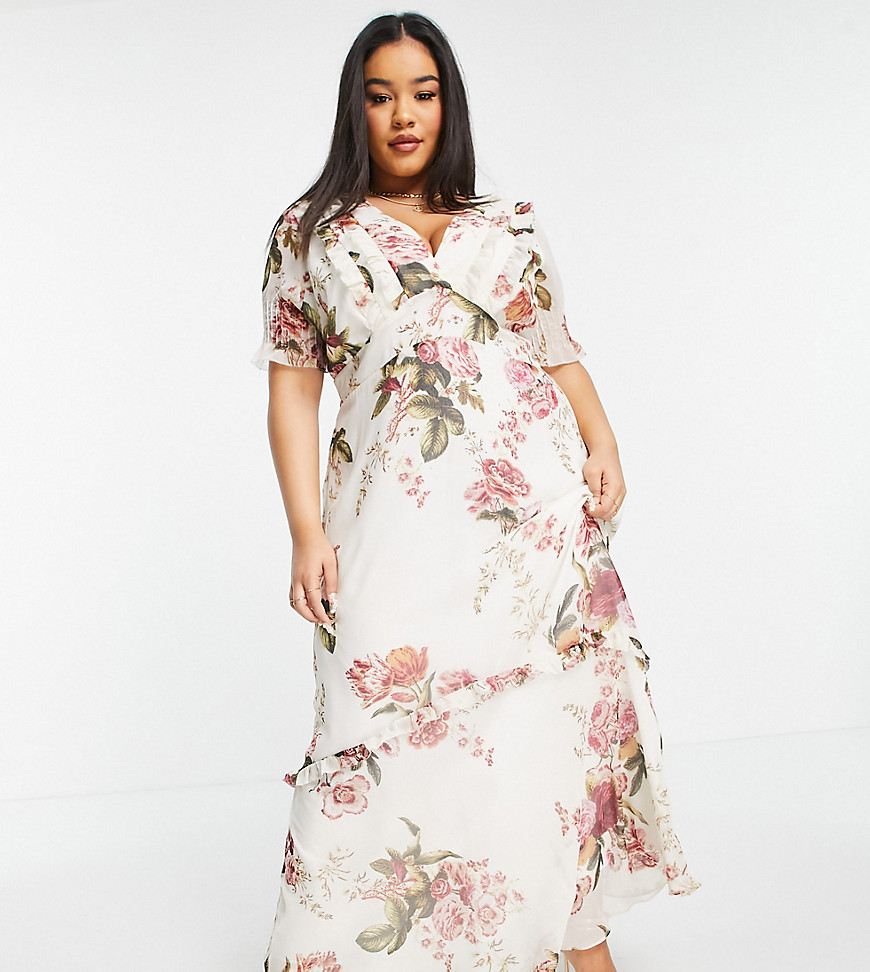 Hope & Ivy Plus flutter sleeve maxi dress in ivory oversized rose print-Multi