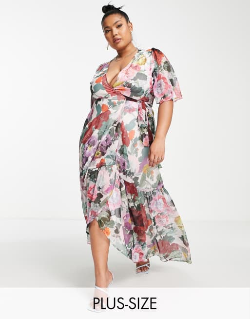 Hope & Ivy Plus – Frankie – Rosa maxiklänning i omlottdesign