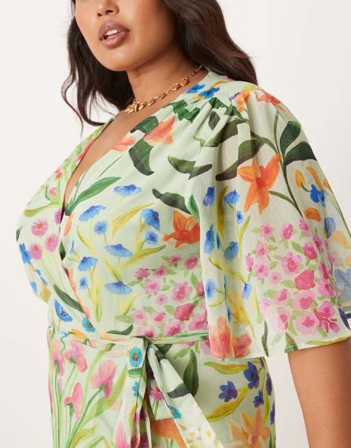 Hope & Ivy Plus frill sleeve maxi wrap dress with tie waist in green print, 3 of 4