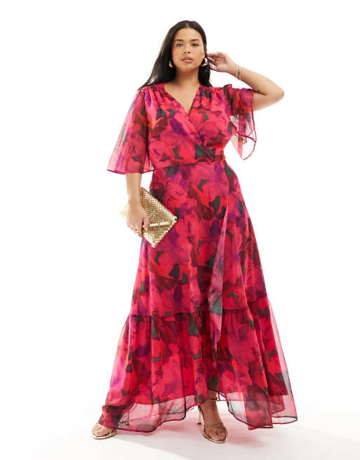 Hope & Ivy Plus - Lange wikkeljurk met felroze bloemenprint