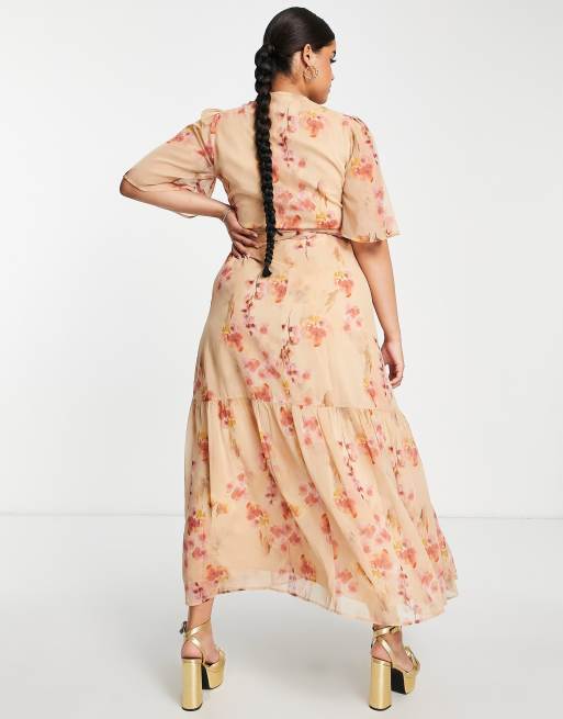 Hope & Ivy Plus – Maxi-Wickelkleid mit Schnürung und Blumenmuster in Fuchsia und Taupe, 2 von 4