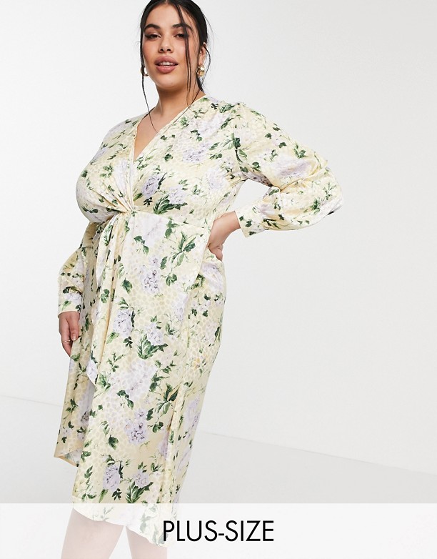 Hope & Ivy Plus – PastelowożÓłta sukienka midi w kwiaty z długim rękawem i asymetrycznym kimonowym przodem Pastelowy żÓłty Wysoka Jakość 