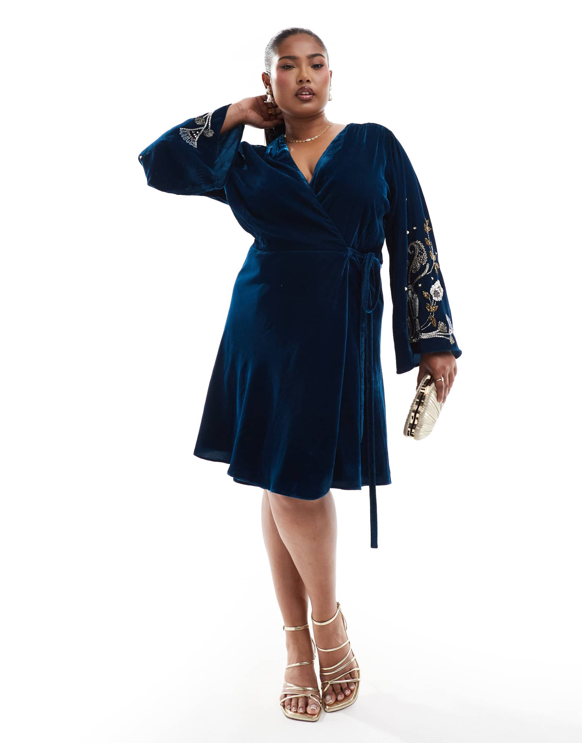 hope & ivy plus premium velvet wrap mini dress with embellished sleeve detail in teal