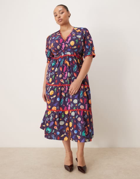 Hope & Ivy Plus rik rak puff sleeve midi dress in navy shell print