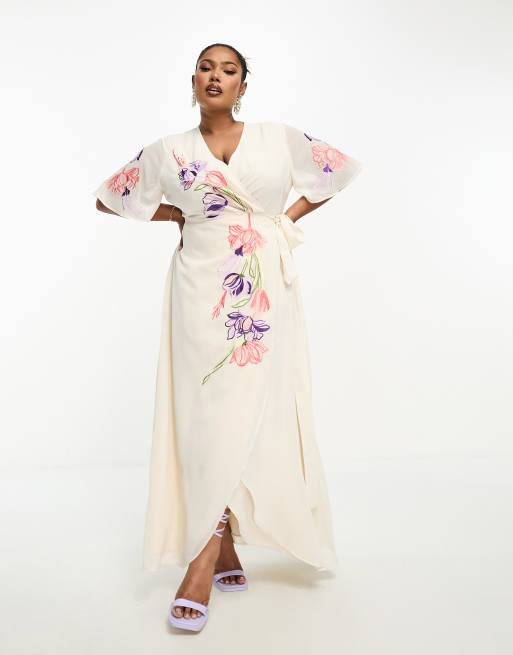 Hope & Ivy Plus - Robe longue à fleurs brodées - Ivoire
