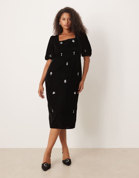 Hope & Ivy Plus square neck embellished velvet midi dress in black