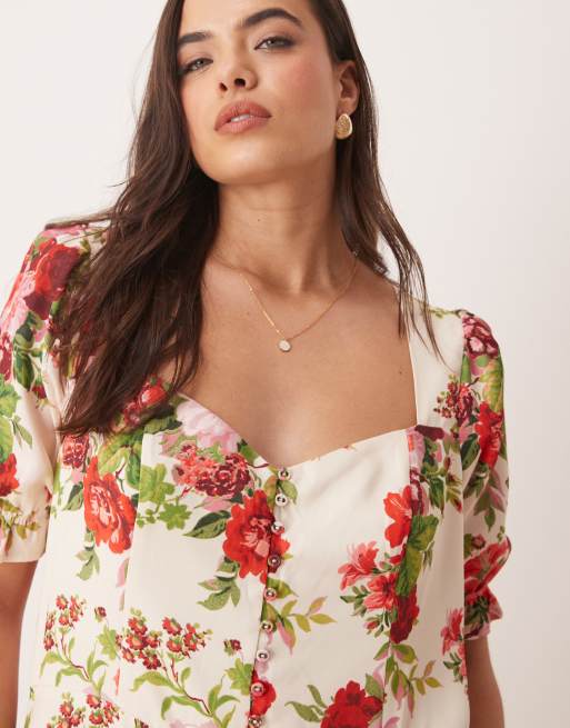 Hope & Ivy Plus square neck open back midi dress in white red floral, 3 of 4