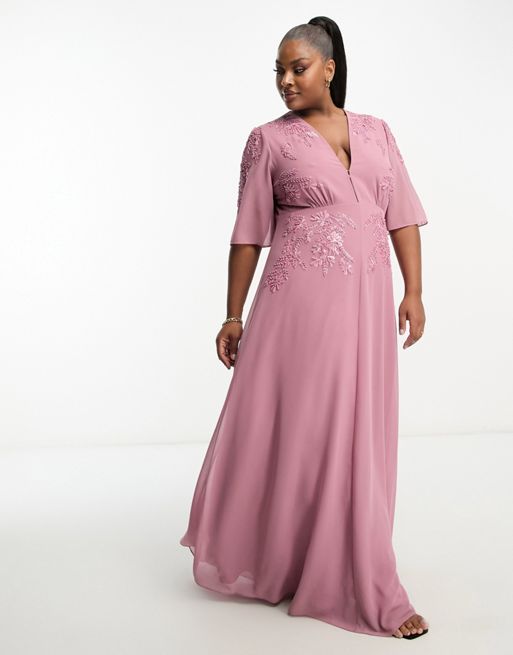 Hope & Ivy Plus – Szarofioletowa zdobiona sukienka maxi z głębokim dekoltem
